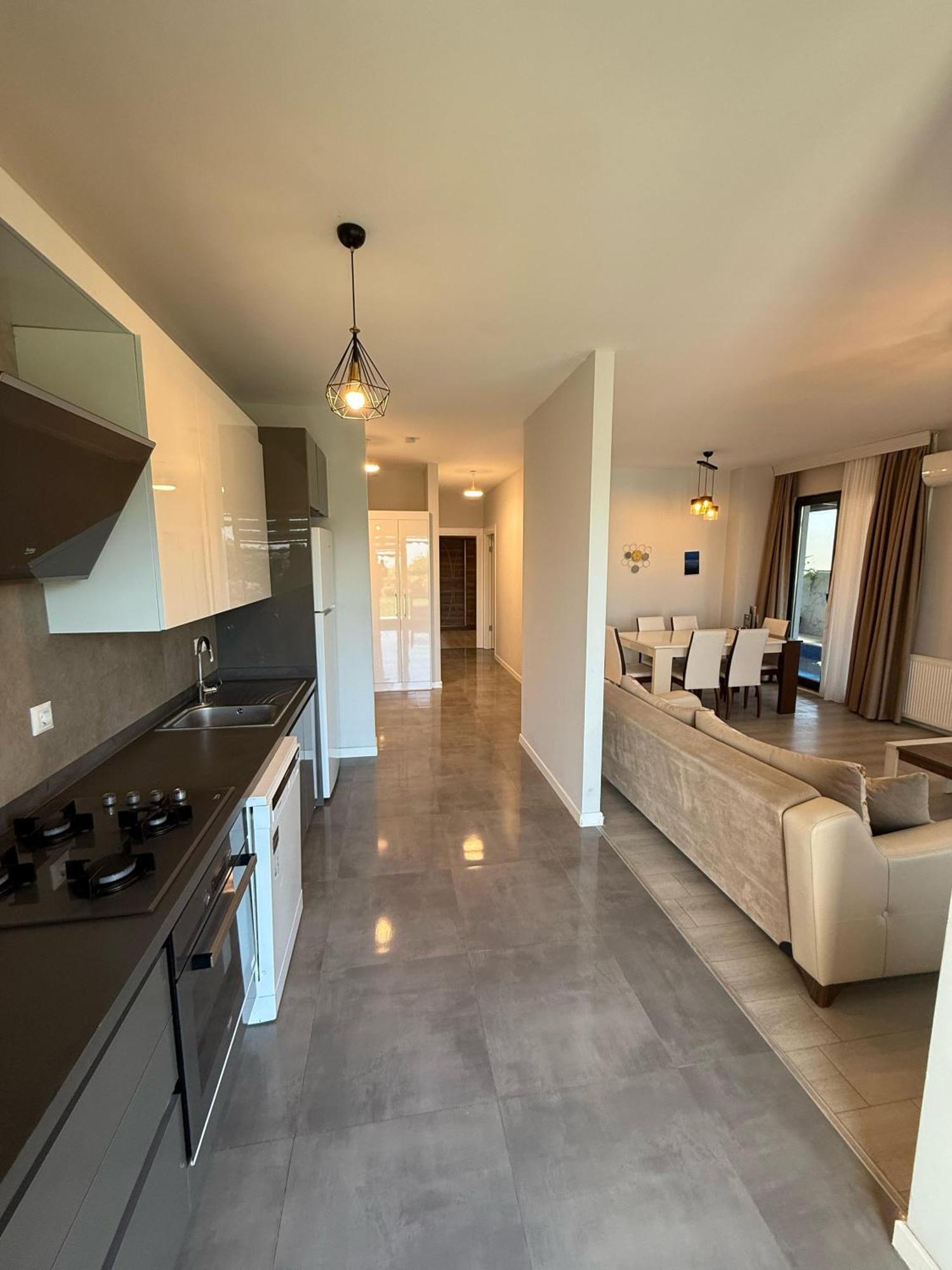 Green Hills Suites 亚洛瓦 外观 照片