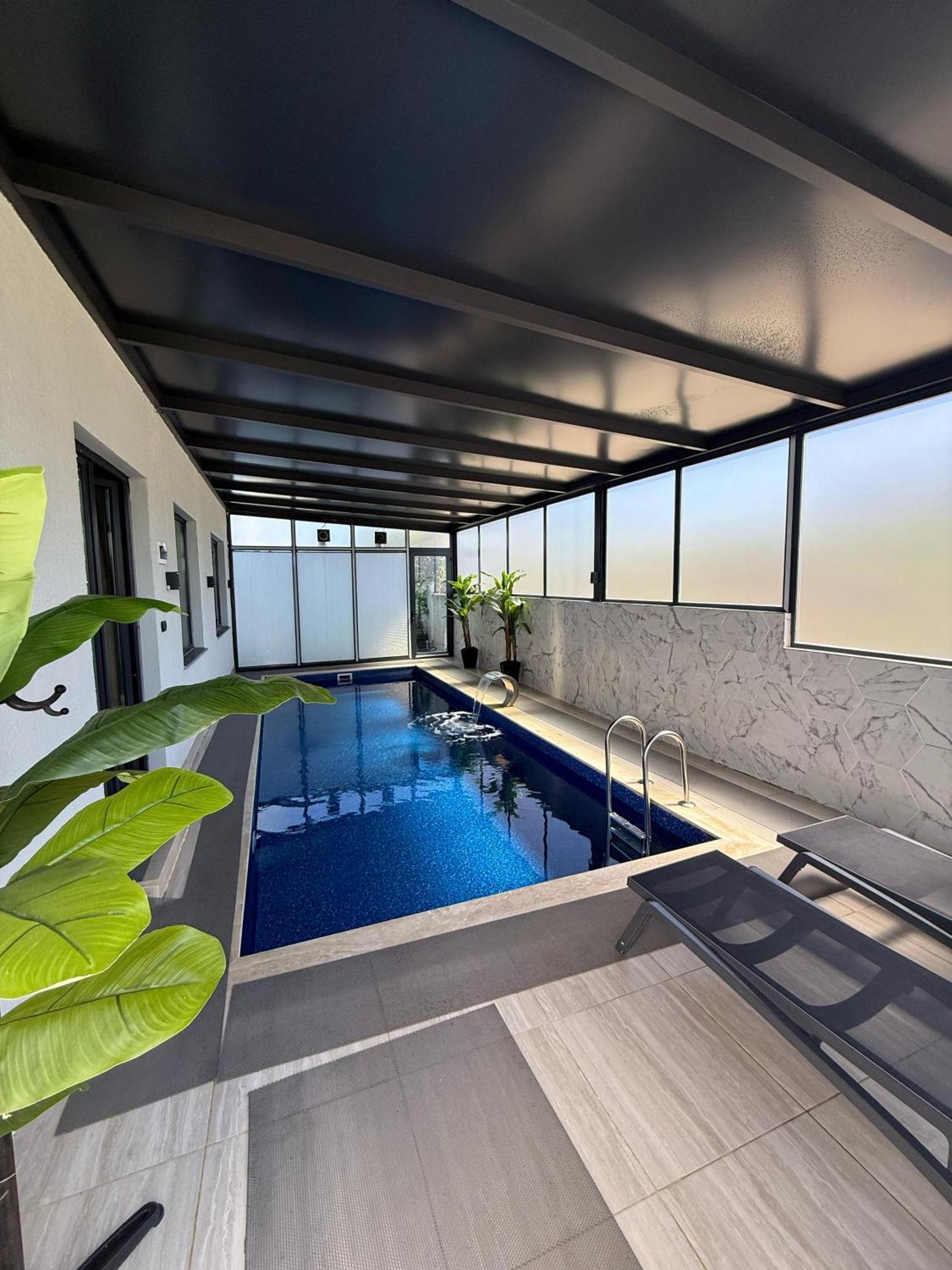 Green Hills Suites 亚洛瓦 外观 照片