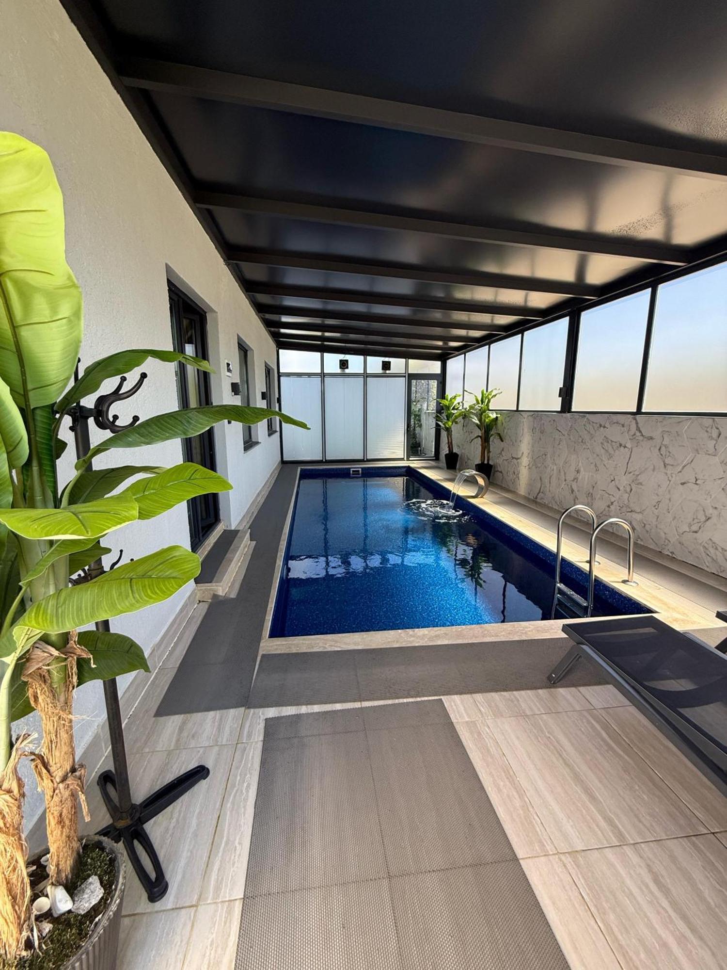 Green Hills Suites 亚洛瓦 外观 照片