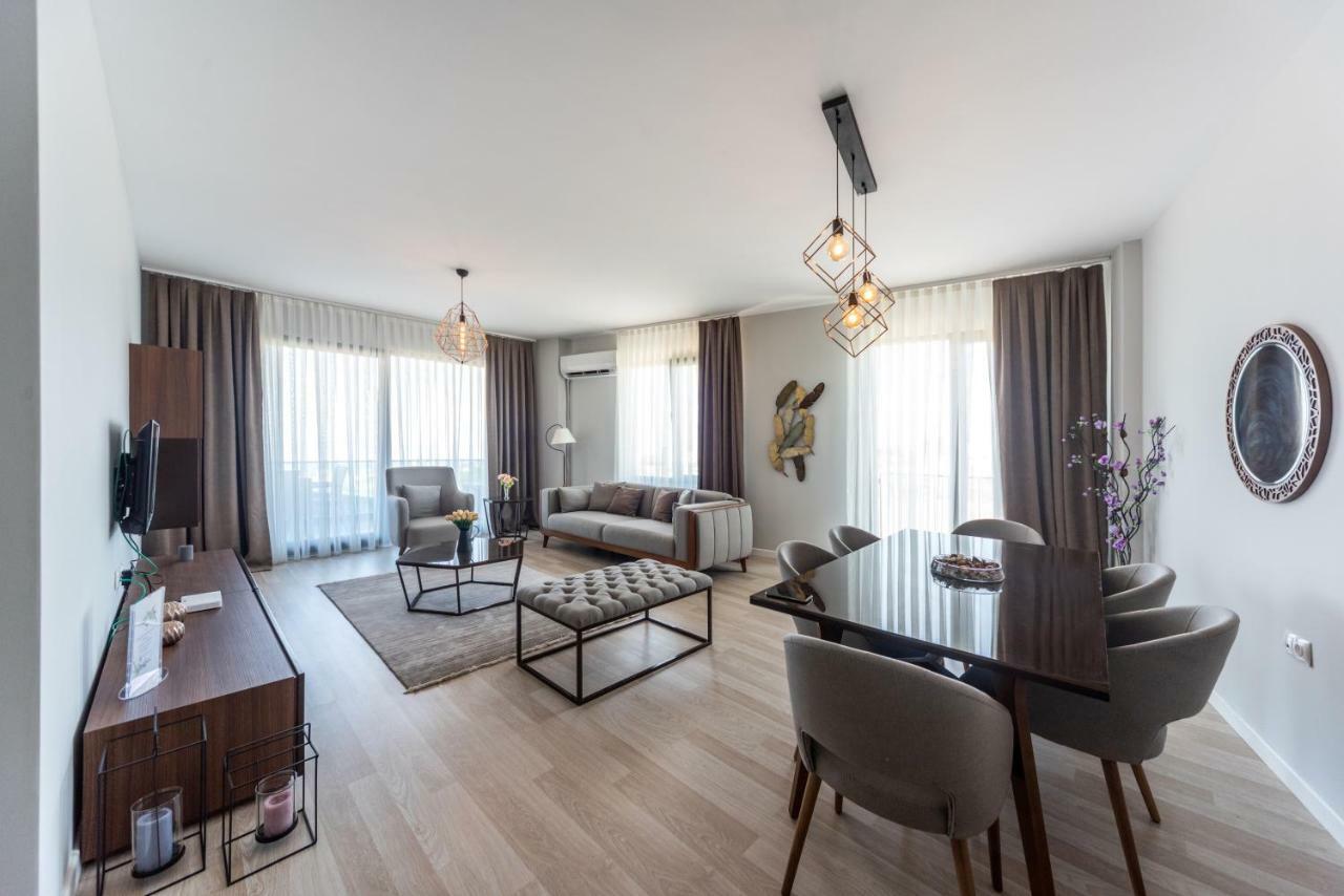 Green Hills Suites 亚洛瓦 外观 照片